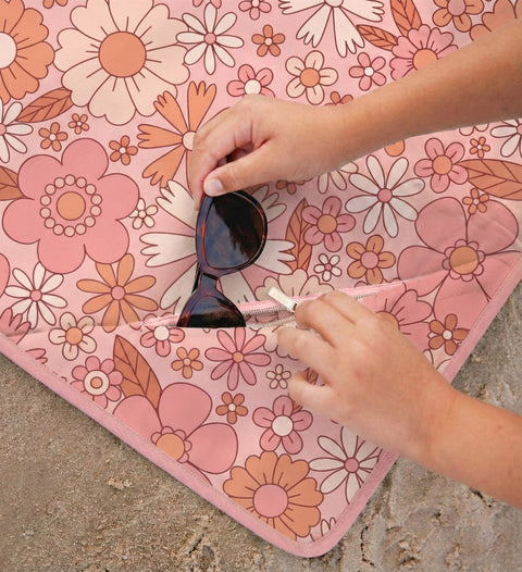 The Anywhere Picnic Mat- Flower Power