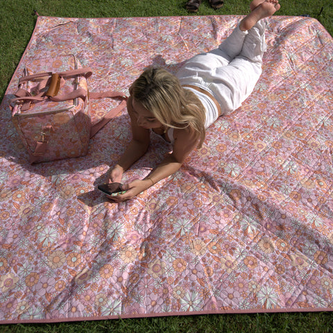 The Anywhere Picnic Mat- Flower Power