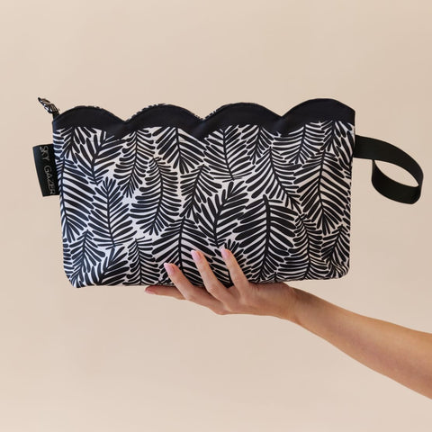 Scalloped Wet Bag- Palm Noir