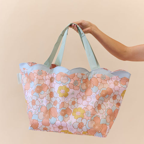 Scalloped Beach Bags