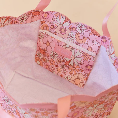 Scalloped Edge Beach Bag- Flower Power