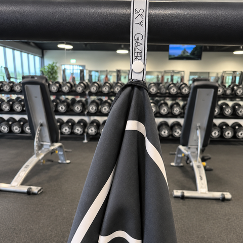Reversible Hooded Gym Towel- Linea Black