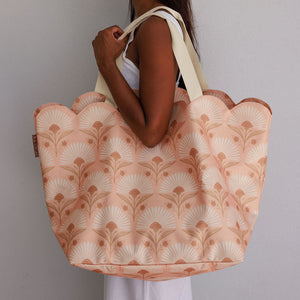 Scalloped Beach Bag- Rosebud Pink