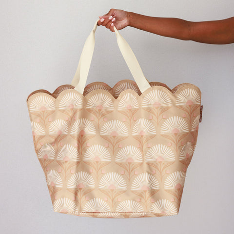 Scalloped Edge Beach Bag- Rosebud Tan