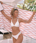 Sand Resistant, odourless, ultra-absorbent and quick dry, luxury beach towels.